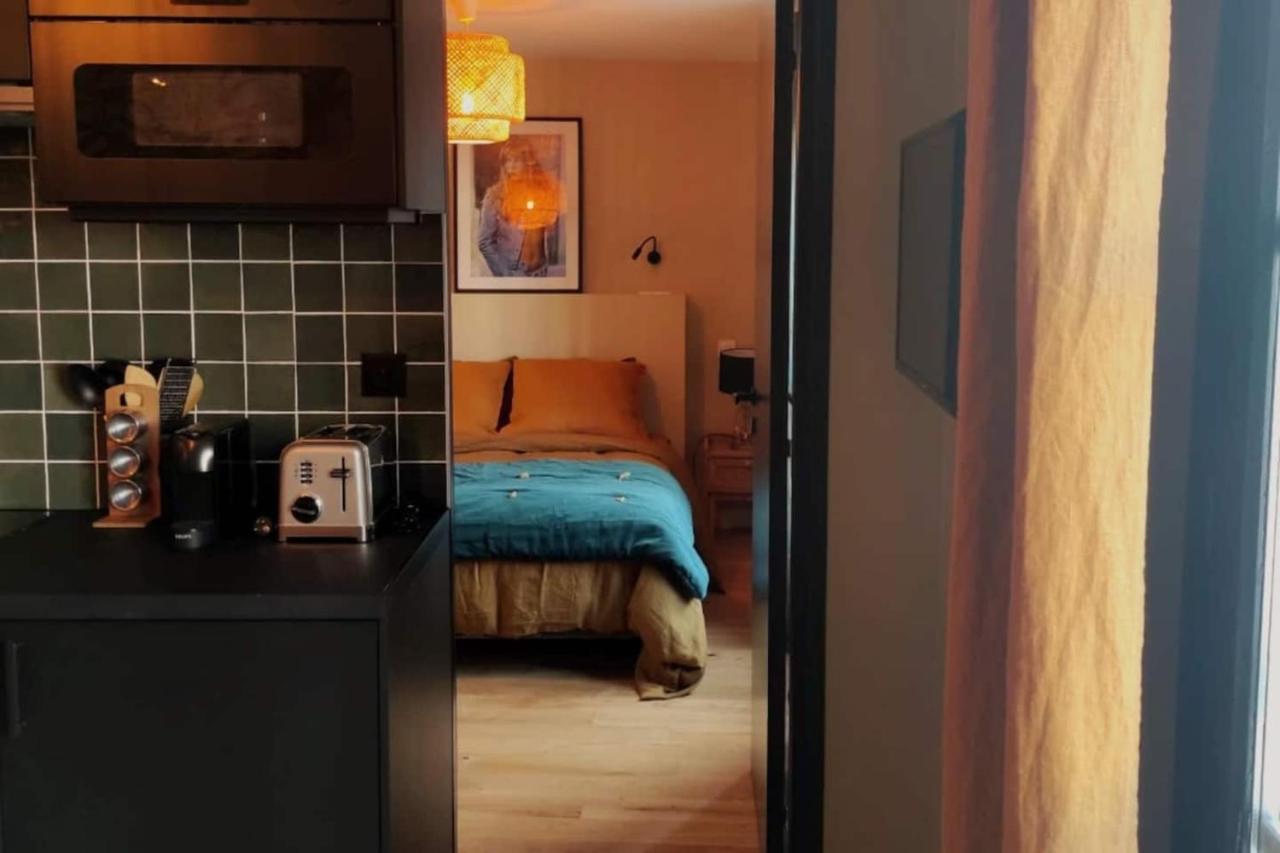 Cosy 1 Bedroom Apartment In Párizs Kültér fotó